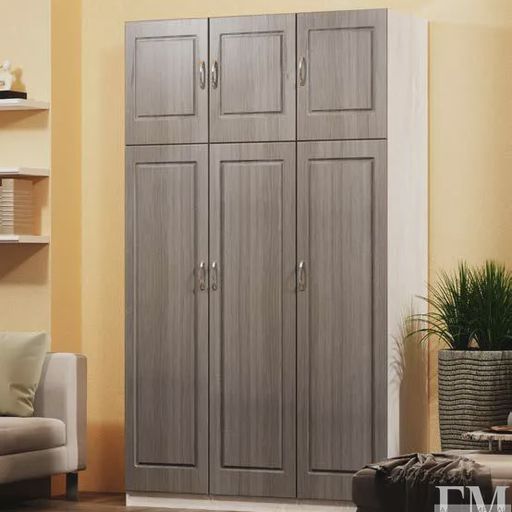 Трёхстворчатый шкаф с антресолью